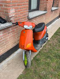 piaggio zip