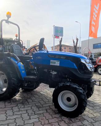 Trattore SOLIS S26 Diesel Mitsubishi 4WD Doppia Tr