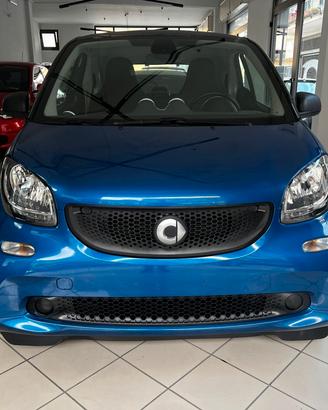 Smart ForTwo 0.9 Turbo Basis Standard