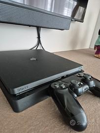 play station 4 slim + joistick + 5 giochi 