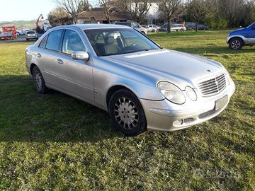 Ricambi Mercedes E 220 Cdi Elegance 2003