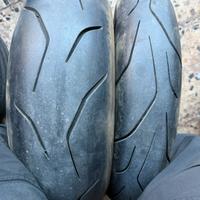Gomme moto