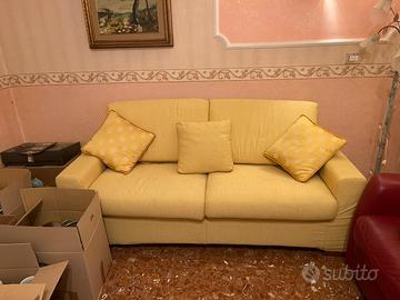 Divano letto matrimoniale