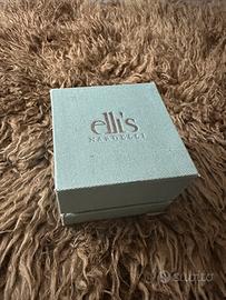 orecchini d’oro con pietra rossa