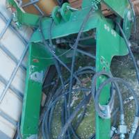 Sollevatore anteriore.