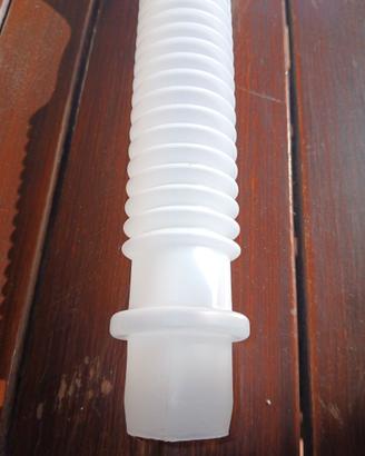 Tubo serbatoio liquido lavavetri  Ford C Max