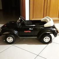 Maggiolone a pedali per bimbo/bimba