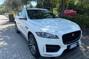 Jaguar F-Pace 2.0 D 180 CV AWD Portfolio R-Sport