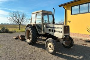 Trattore Lamborghini R854