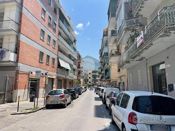 3 LOCALI A CASTELLAMMARE DI STABIA