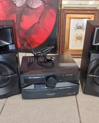 Stereo Con lettore CD con Radio e u.s.b tutto funz