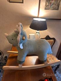 Rinoceronte a dondolo