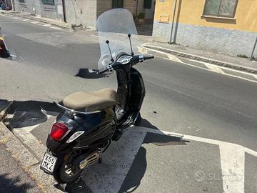 Vespa primavera 50