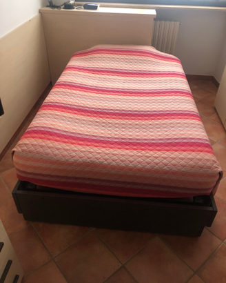Letto matrimoniale