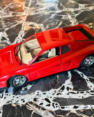 Ferrari Testarossa 1/18 Burago