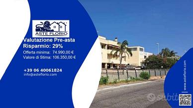 Immobile in asta di 55 m² con box auto a Fiumicino
