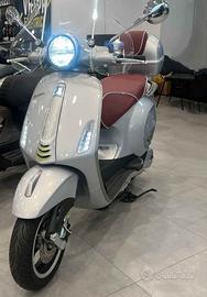vespa primavera 125