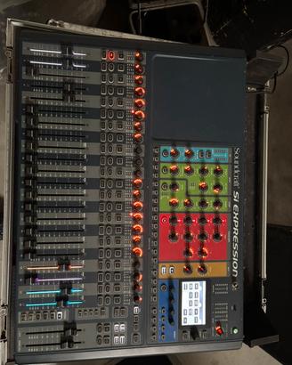 Mixer digitale Soundcraft Exspresion 2