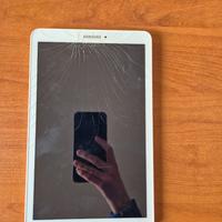 Tablet Samsung Galaxy Tab E 9.6 (modello SM-T560)