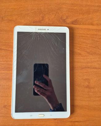 Tablet Samsung Galaxy Tab E 9.6 (modello SM-T560)