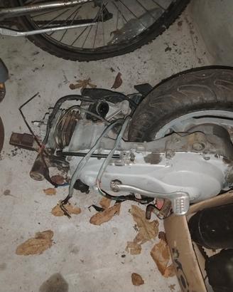 blocco motore Piaggio aria