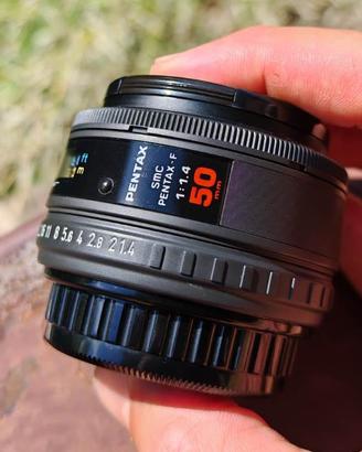 Pentax-F 50mm f1,4 AF