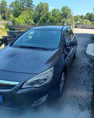 Opel Astra J Elective