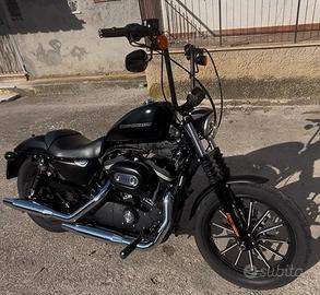 Harley-Davidson Sportster 883 Iron