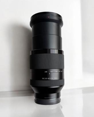 Sony FE 24–240mm f/3.5–6.3 OSS (SEL24240) Zoom