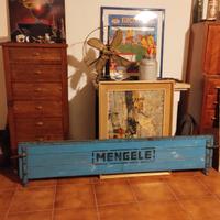 Insegna in Legno Mengele