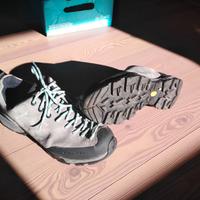 Scarpe in pelle Scarpa n. 39