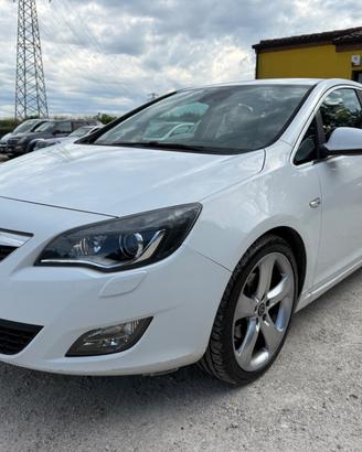Opel Astra 1.7 CDTI 110CV UNICO SPORT OPC