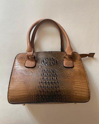 Borsa a mano finto coccodrillo