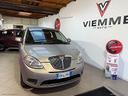 lancia-ypsilon-1-3-mjt-75-cv-versus