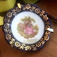 Piattino Limoges con gancino per appoggiarlo