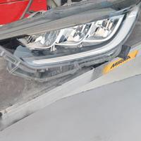 Faro LED Toyota Yaris 2020 2021 2022 2023 original