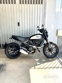 Ducati Scrambler Icon Dark