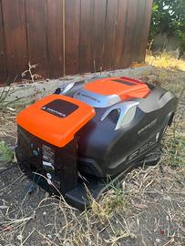 Robot tagliaerba semi professionale