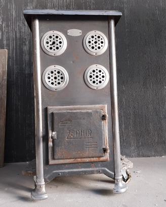 stufa a legna zephir in ghisa vintage 4 condotti