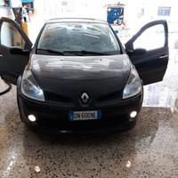 Renault Clio 1500 turbo Diesel