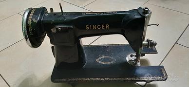 MACCHINA DA CUCIRE VINTAGE 