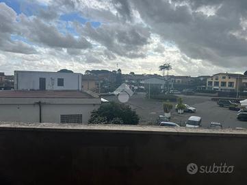 3 LOCALI A ANGUILLARA SABAZIA