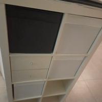 kallax ikea completo di scatole e cassetti