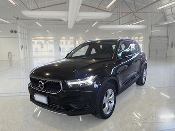 VOLVO XC40 T2 AUTOMATICO MOMENTUM SUV