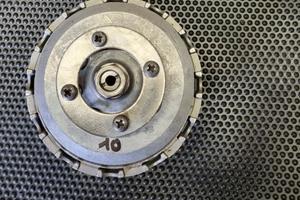 Frizione 12 tacche Minarelli P6 