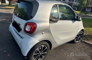 Smart Fortwo Coupé 1.0 benzina da 84 CV