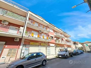 3 LOCALI A BARONISSI