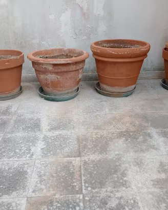 Set 5 vasi in terracotta
