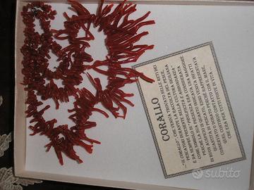 COLLANA CORALLO GIROCOLLO DONNA BOXATA