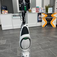 RICONDIZIONATA! Folletto vk150 con 12 mesi di gara